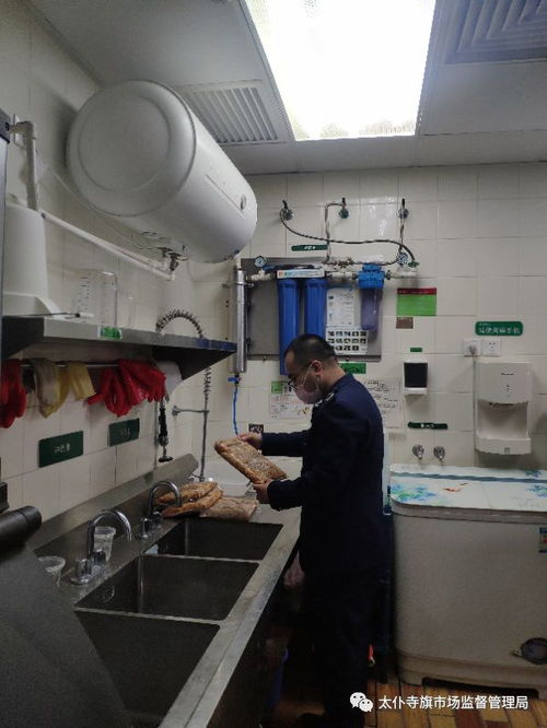 太仆寺旗市监局开展餐饮服务食品安全风险隐患拉网式大排查，筑牢群众饮食安全防线