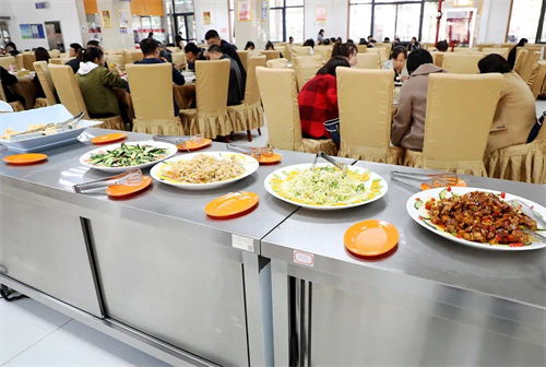 继续教育学院餐饮服务社会化 提升后勤服务质量水平